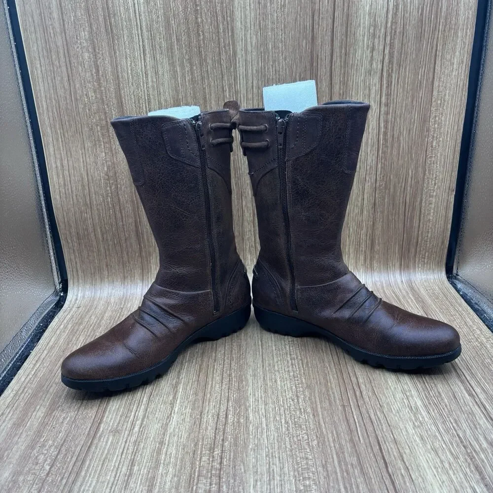 Merrell boots womens